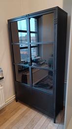 Zwart metalen vitrinekast, Huis en Inrichting, Ophalen, Zo goed als nieuw, Glas