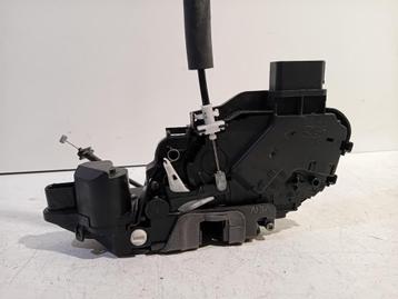 PORTIERVANGER CV ELEKTR. LINKS ACHTER (8X2A26413AE) beschikbaar voor biedingen