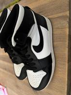 Basket 35, Sports & Fitness, Basket, Enlèvement ou Envoi, Comme neuf, Chaussures
