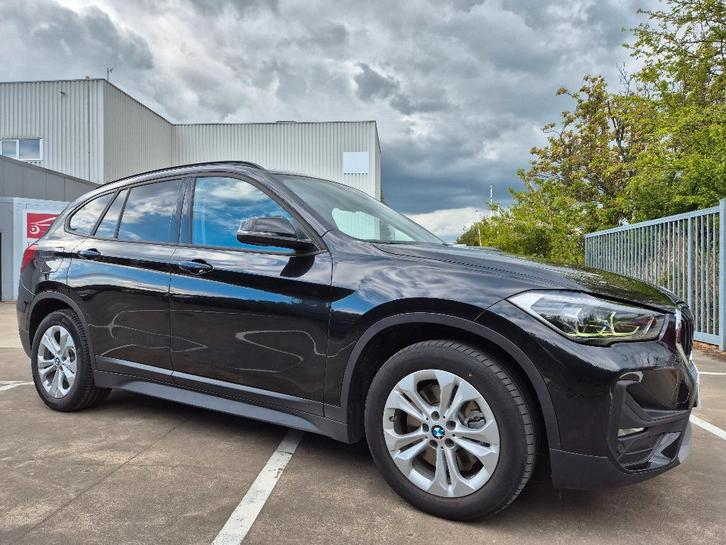 BMW X1 xDrive25e // 4WD // PHEV HYBRID // 93.115 KM !!, Autos, BMW, Entreprise, Achat, X1, 4x4, ABS, Caméra de recul, Phares directionnels