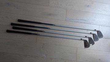 Golfset 4 ijzers Wilson 4-5-P-S beschikbaar voor biedingen
