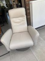 Leder zetel relax manueel verstelbaar kleur ecru, Huis en Inrichting, Zetels | Zetels, Ophalen