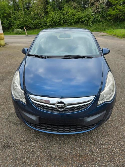 Opel corsa 2011 automatique, Auto's, Opel, Particulier, Corsa, ABS, Airbags, Airconditioning, Bluetooth, Boordcomputer, Centrale vergrendeling
