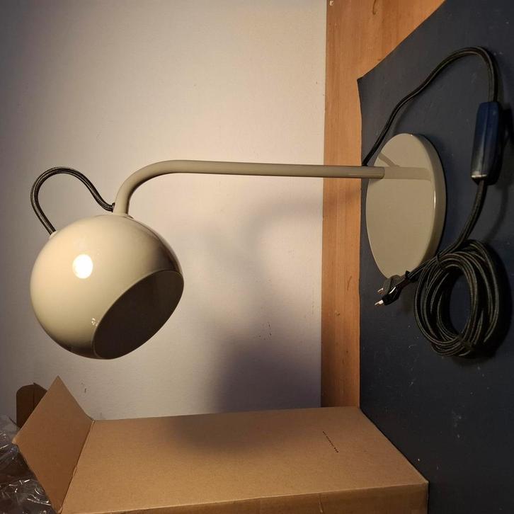 Lampes de table Frandsen 2 unites, Maison & Meubles, Lampes | Appliques, Comme neuf, Enlèvement