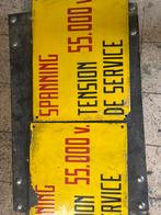 Emaille bord spanning 55000V 2 stuks, Ophalen, Gebruikt