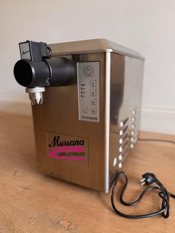 Slagroommachine Mussana BOY - 4 liter beschikbaar voor biedingen