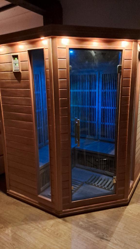 Infrarood sauna de luxe - Hoekcabine, Sport en Fitness, Sauna, Zo goed als nieuw, Complete sauna, Infrarood, Ophalen