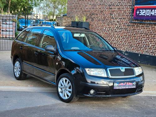 Skoda Fabia 1.4i Benzine/Met Airco/ + Keuring Vvk, Auto's, Skoda, Bedrijf, Fabia, Radio, Benzine, Ophalen