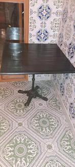 Table en banbou, Enlèvement