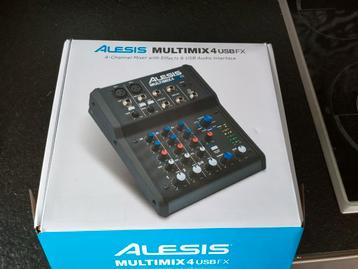 Table mixage mixer interface alesis multimix 4 disponible aux enchères