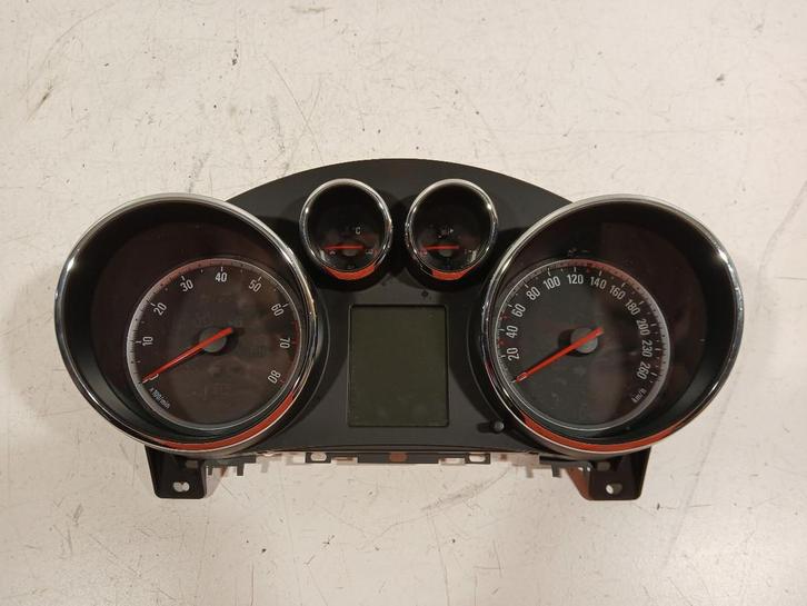 COCKPIT Astra J Sports Tourer (PD8 / PE8 / PF8) (13355666), Auto-onderdelen, Dashboard en Schakelaars, Opel, Gebruikt
