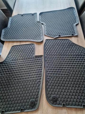 Rubbermat VW polo 5 beschikbaar voor biedingen