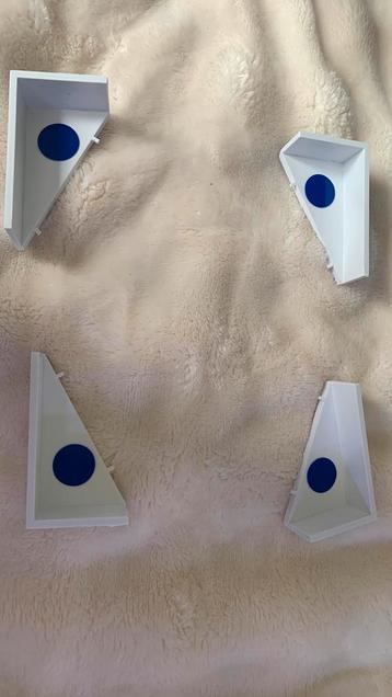 Aquarium voetjes beschikbaar voor biedingen