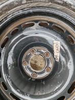 Pneus hiver Uniroyal 225/60/16, Autos : Pièces & Accessoires, Pneus & Jantes, Pneus hiver, 16 pouces, Véhicule de tourisme, Pneu(s)