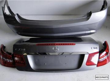 MERCEDES E KLASSE 207 FACELIFT ACHTERKLEP BUMPER ACHTERLICHT beschikbaar voor biedingen