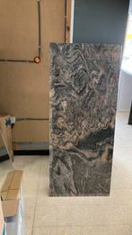 Graniet 59 cm x 140 cm x 2,5 cm, Doe-het-zelf en Bouw, Tegels, Ophalen of Verzenden, Gebruikt, Graniet
