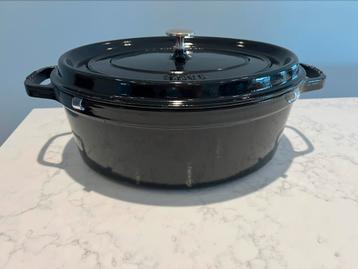 Caviar ovale Staub La Cocotte 33 cm en excellent état