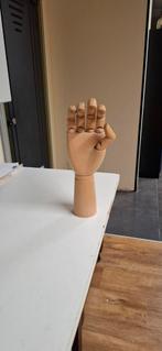 Houten hand, Ophalen, Zo goed als nieuw