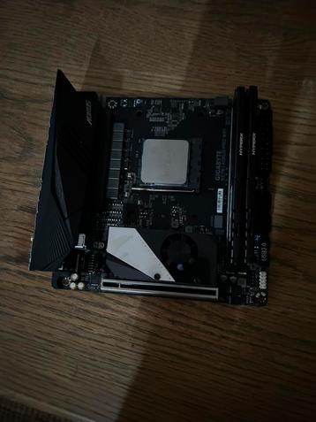 High-end ITX Combo Set – Ryzen 9 / X570 / 64GB RAM / 1TB SSD beschikbaar voor biedingen