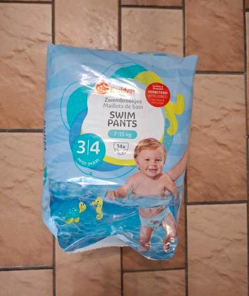 Zwempampers maat 3/4 (7-15kg) beschikbaar voor biedingen