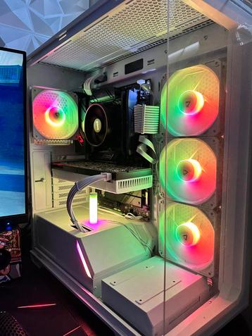 Gaming pc AM5 beschikbaar voor biedingen