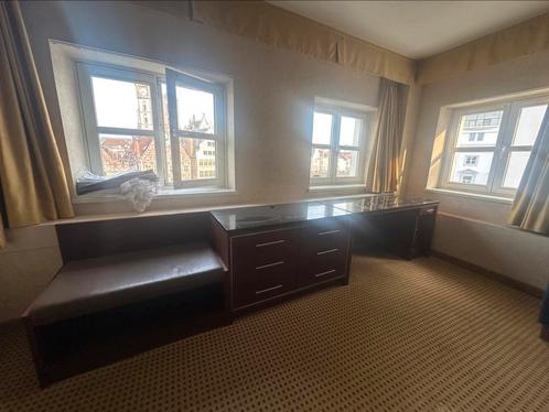 Luxe bureau- en opbergmeubel met arduinen blad, Huis en Inrichting, Bureaus, Bureau, Ophalen