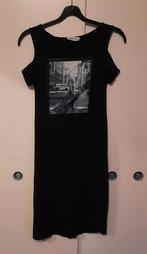 (GRATIS) kleedje "M", Kleding | Dames, Overige Dameskleding, Shk mode, Ophalen of Verzenden, Gedragen