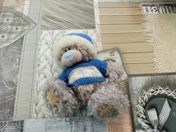 ourson me to you bonnet et pull bleu blanc beschikbaar voor biedingen