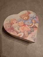 Kartonnen doosje in hartvorm, Enlèvement, Comme neuf