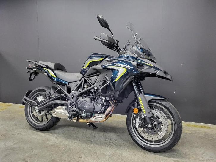 Benelli TRK 502 2025 (A2) (3j garantie, 1j Assistance), Motoren, Motoren | Benelli, Bedrijf, Toermotor, 12 t/m 35 kW, 2 cilinders