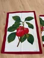 2 essuies, Huis en Inrichting, Keuken | Textiel, Ophalen of Verzenden, Nieuw, Rood, Theedoek of Handdoek