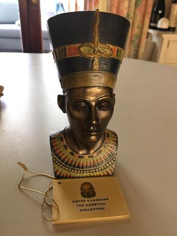 Bronzen beeldje Nefertite