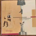 Schoenendans in het Modemuseum, Ophalen of Verzenden, Zo goed als nieuw