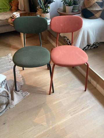2 ikea stoelen te koop beschikbaar voor biedingen