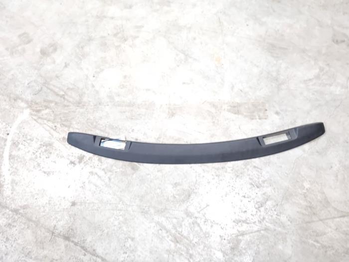 Voorruitlijst van een Audi A3, Auto-onderdelen, Carrosserie, Audi, Gebruikt, 3 maanden garantie, Ophalen of Verzenden