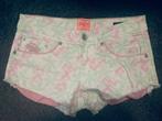 Nieuwe jeans short superdry mt 26, Overige kleuren, Superdry, Overige jeansmaten, Nieuw