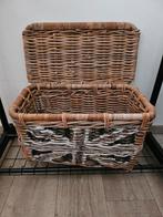 Prachtige stevige rotan mand met deksel, Huis en Inrichting, Woonaccessoires | Schalen en Manden, Ophalen, Mand, Zo goed als nieuw