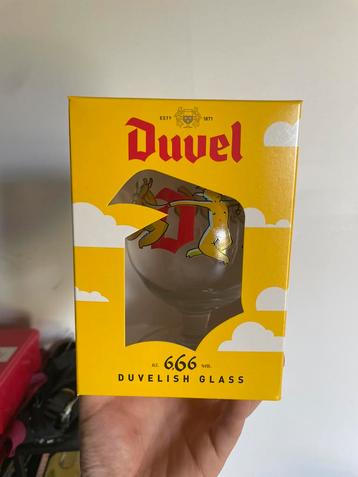 Duvel 666 glas beschikbaar voor biedingen