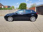 Alfa Giulietta 1.4 Automaat, bj2016, 105.000km, Euro 6, Autos, 5 places, Noir, Automatique, Tissu