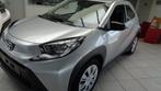 Toyota Aygo X PLAY +COMFORT PACK (bj 2023), Auto's, 4 zetels, Stof, Gebruikt, Euro 6