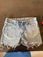Short van wrangler maat 28-34, Wrangler, Ophalen of Verzenden, Zo goed als nieuw, Blauw