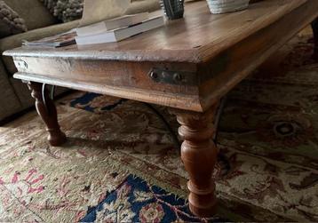 Salontafel beschikbaar voor biedingen