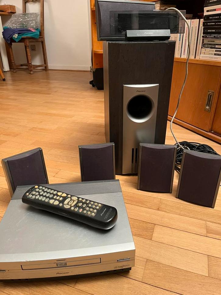 Pioneer - versterker - DVD - subwoofer met 5 luidsprekers, Audio, Tv en Foto, Home Cinema-sets, Gebruikt, Dvd-speler, 5.1-systeem