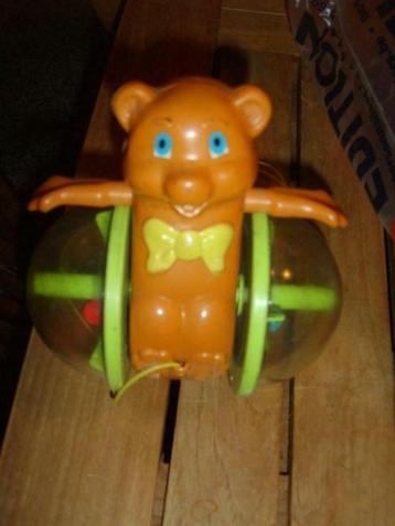 Ancien jouet a tirer FISHER PRICE ; ourson avec roues et bra, Enlèvement ou Envoi, Utilisé