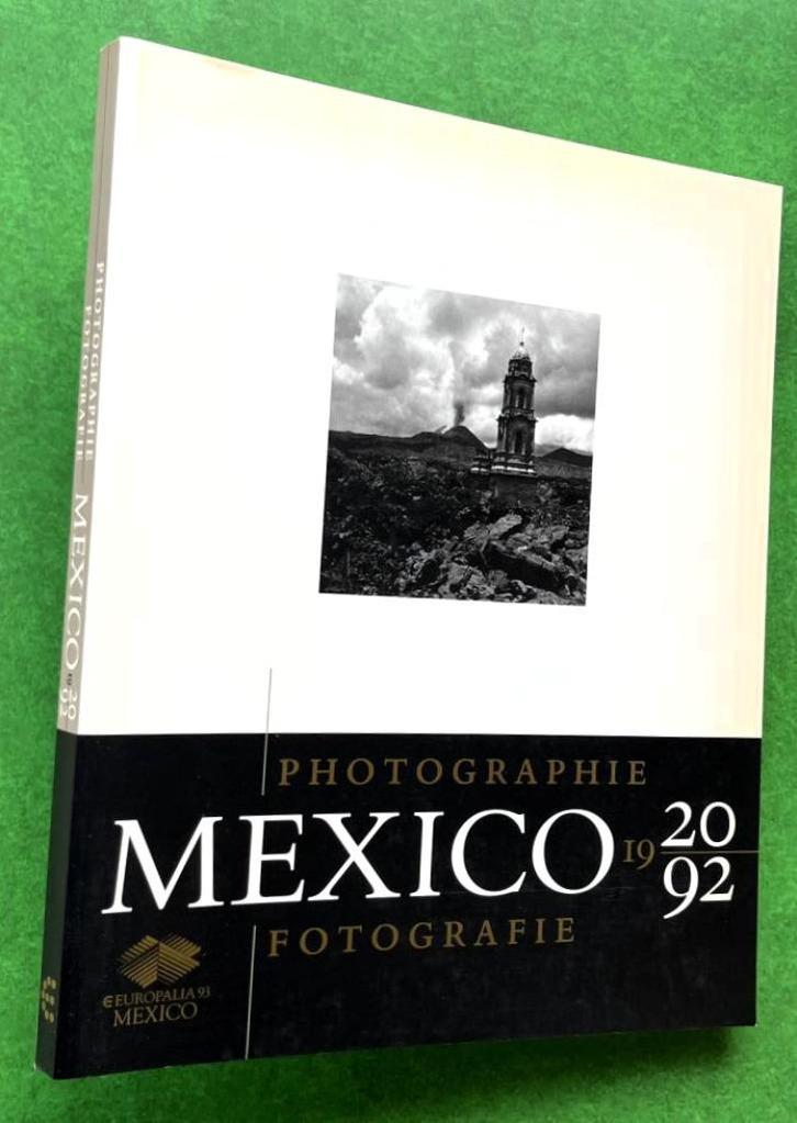 Photographie mexicaine 1920-1992 Mexicaanse fotografie, Boeken, Kunst en Cultuur | Fotografie en Design, Fotografen, Ophalen of Verzenden