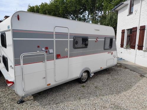 sterckeman 490 PE, Caravans en Kamperen, Caravans, Particulier, tot en met 6, Sterckeman, Dwars-stapelbed, Frans bed, Disselslot