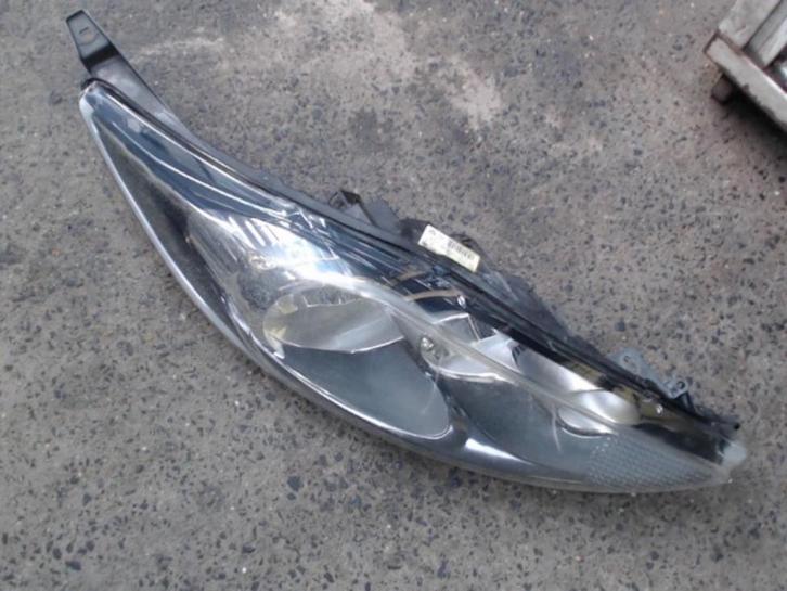 Optique avant droit Ford Fiesta 6 2008-2012 LP/15075, Auto-onderdelen, Verlichting, Ford, Gebruikt, Ophalen