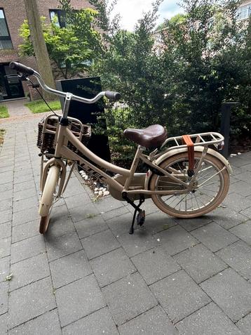 Kinderfiets in topstaat te koop.  beschikbaar voor biedingen