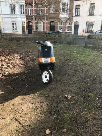 Piaggio sfera a klasse 2t (ruilen of bieden), Fietsen en Brommers, Ophalen, Piaggio, Tweetakt, Gebruikt
