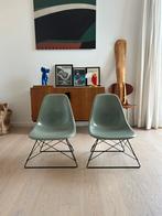 2 vintage Eames stoelen – Seafoam – H. Miller – fibreglass, Ophalen of Verzenden, Zo goed als nieuw, Twee